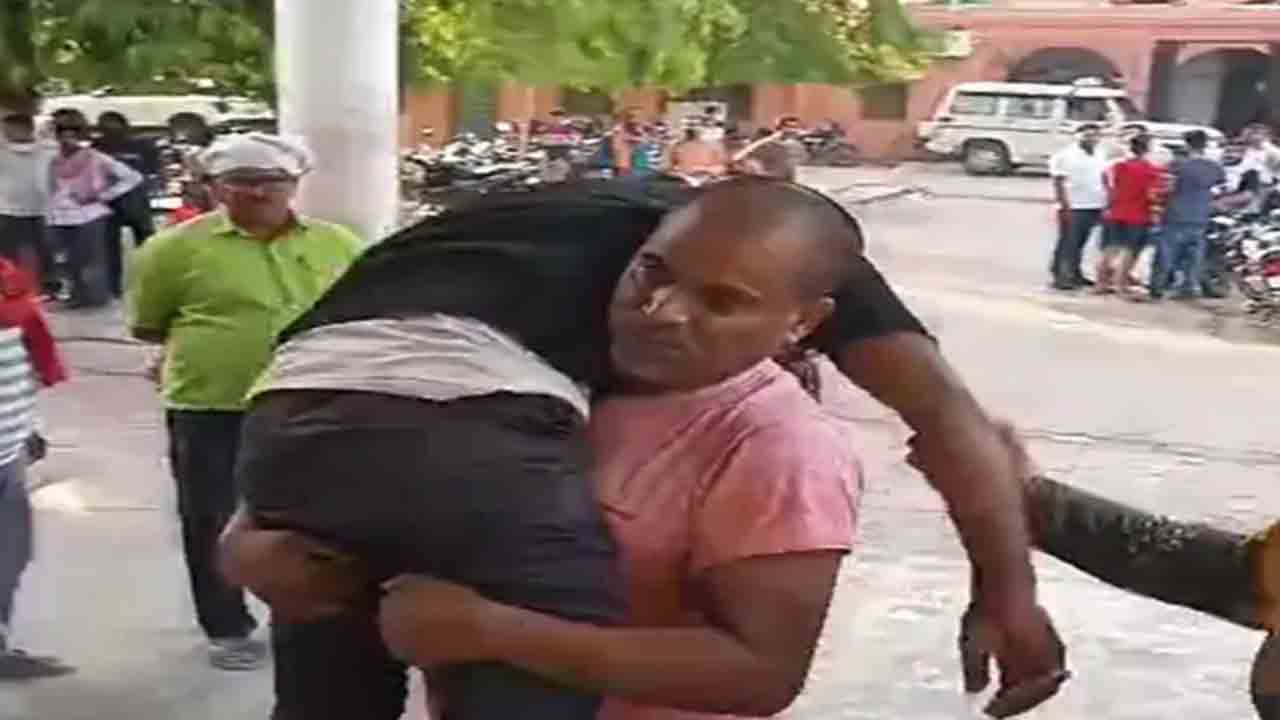 UP Hospital Deaths | యూపీ ఆసుపత్రిలో మరణమృదంగం.. మూడు రోజుల్లో 54 మంది మృతి