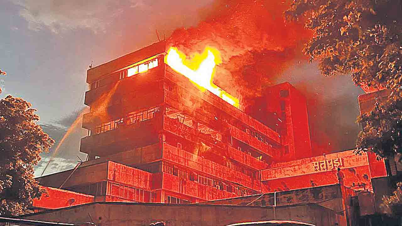 BJP | ఎన్నికల ముందు మధ్యప్రదేశ్‌ సాత్పురా భవన్‌లో అగ్నిప్రమాదం.. బీజేపీ హయాంలో వరుసగా మూడోసారి ఇదే సీన్‌ రిపీట్‌