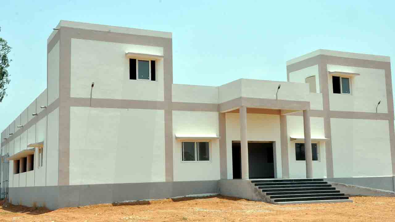 సూర్యాపేటలో సిద్ధమవుతున్న బ్రాహ్మణ సదనం