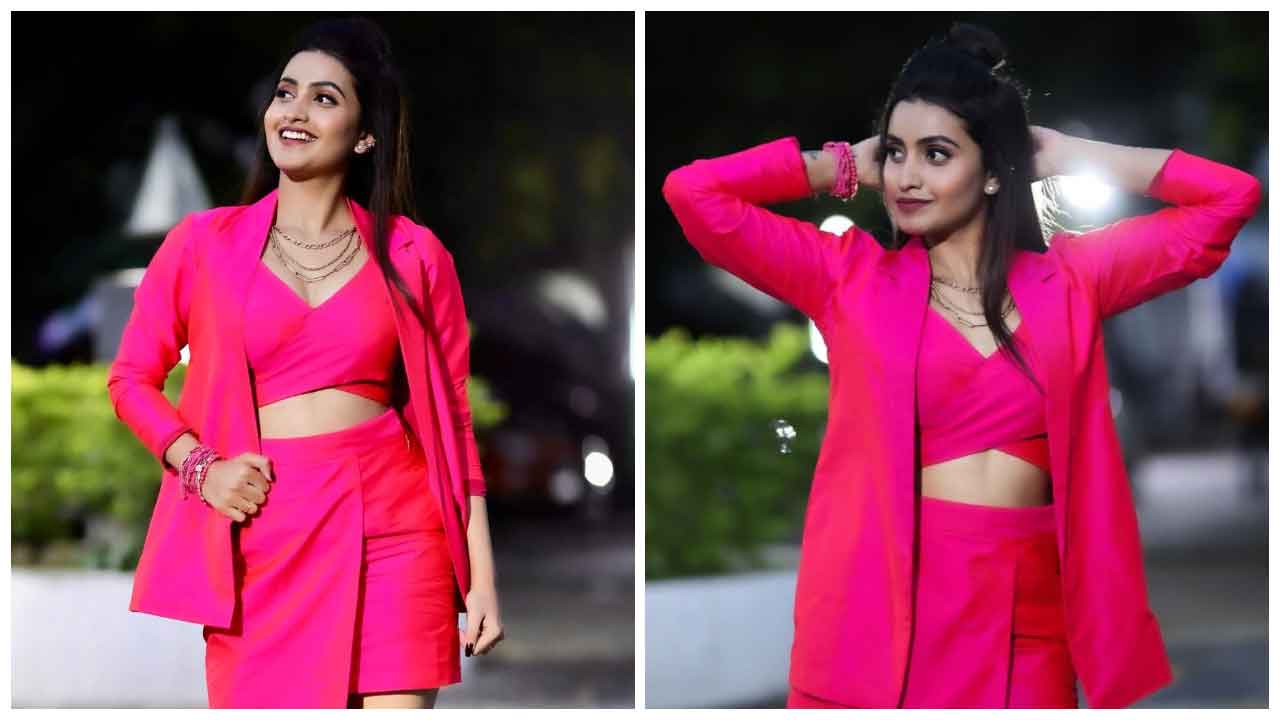 Deepika Pilli | చిట్టిపొట్టి దుస్తుల్లో అలరిస్తున్న దీపికా పిల్లి..