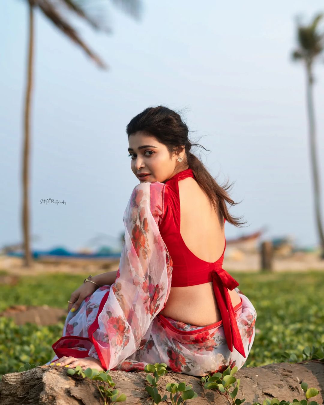 ( Photos : Instagram )