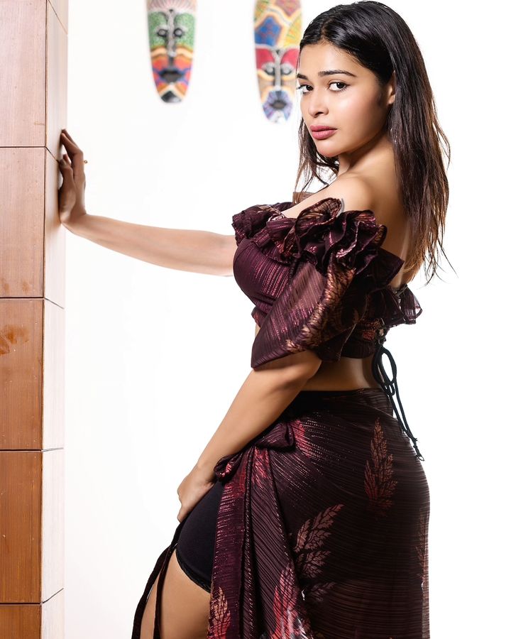 ( Photos : Instagram )