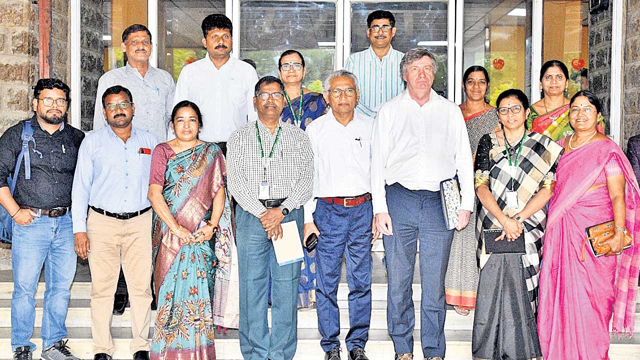 వ్యవసాయ వర్సిటీ ఫలితాలు భేష్‌