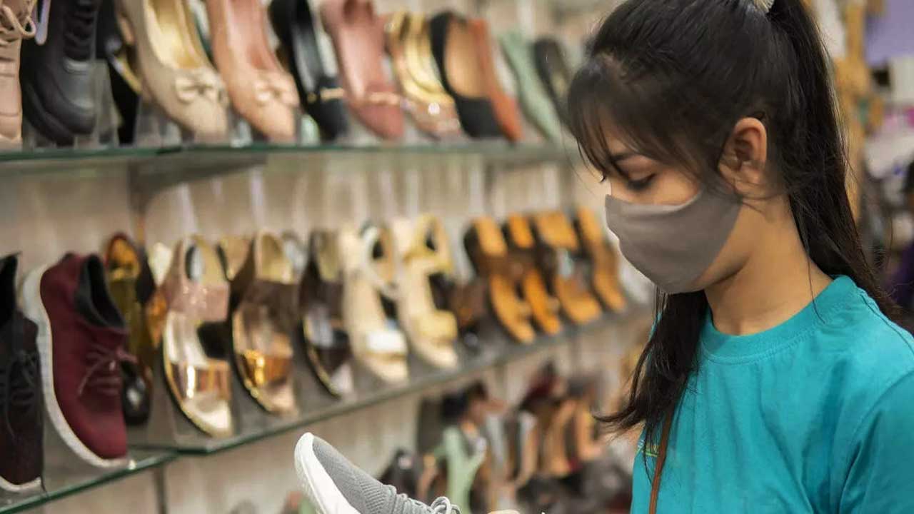 Footwear | ఫుట్‌వేర్ త‌యారీలోనూ బీఐఎస్ ప్ర‌మాణాలు త‌ప్ప‌నిస‌రి.. ఒక‌టో తేదీ నుంచే అమ‌లు!