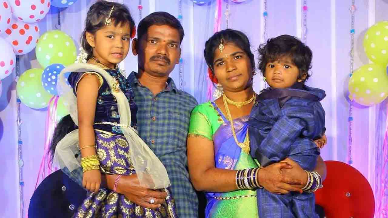 రోడ్డు ప్రమాదంలో నలుగురి దుర్మరణం