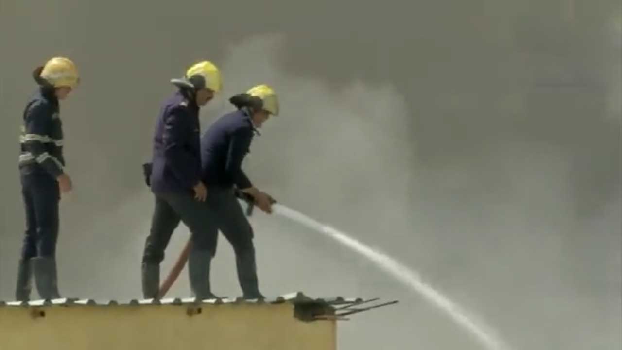 Fire accident | గోదాంలో అగ్ని ప్రమాదం.. ఎగిసిపడ్డ అగ్నికీలలు.. వీడియో