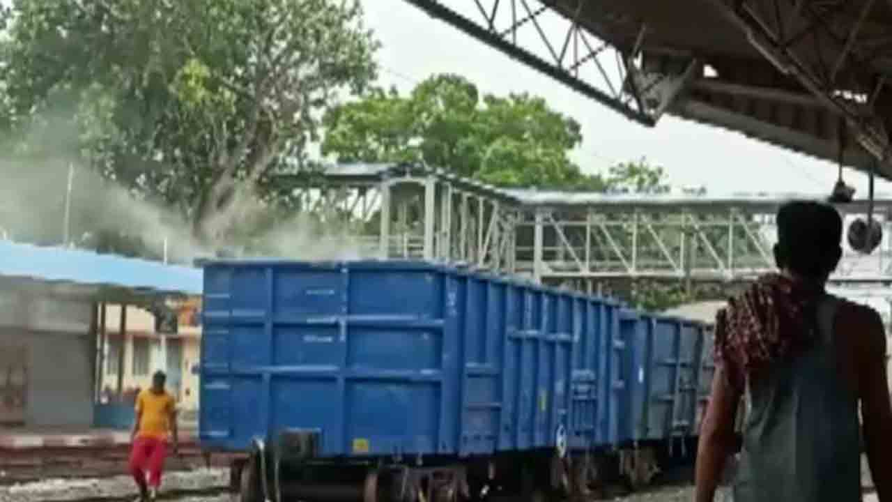 Goods train catches fire | గూడ్స్‌ రైలులో మంటలు.. ఒడిశాలోని బాలాసోర్‌లో సంఘటన
