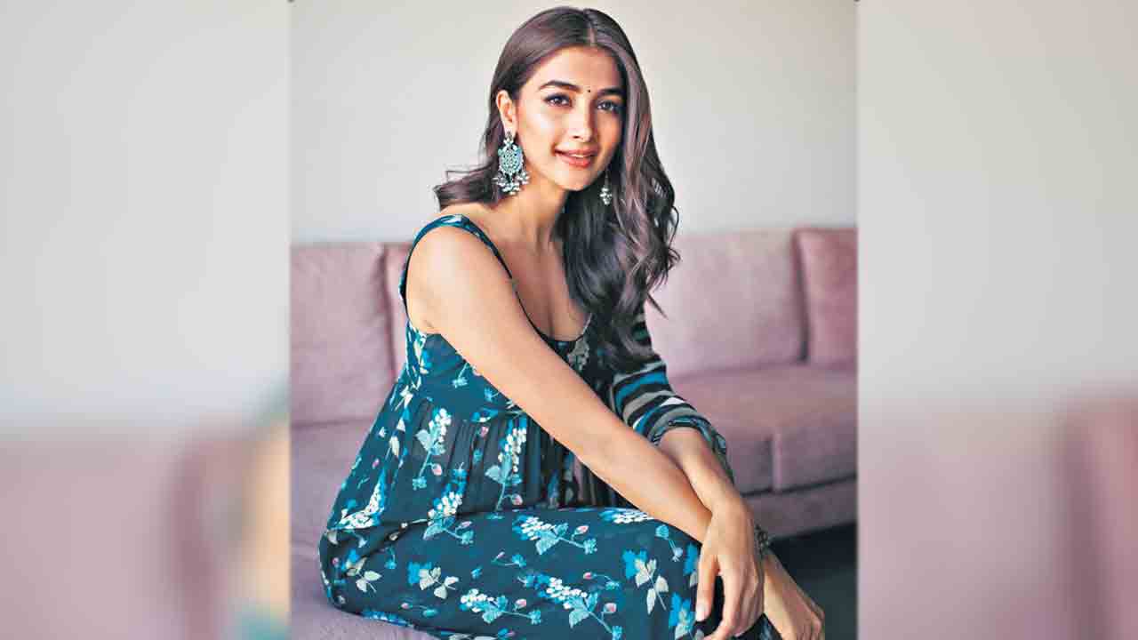 Pooja Hegde | అందుకే తప్పుకుంది..!