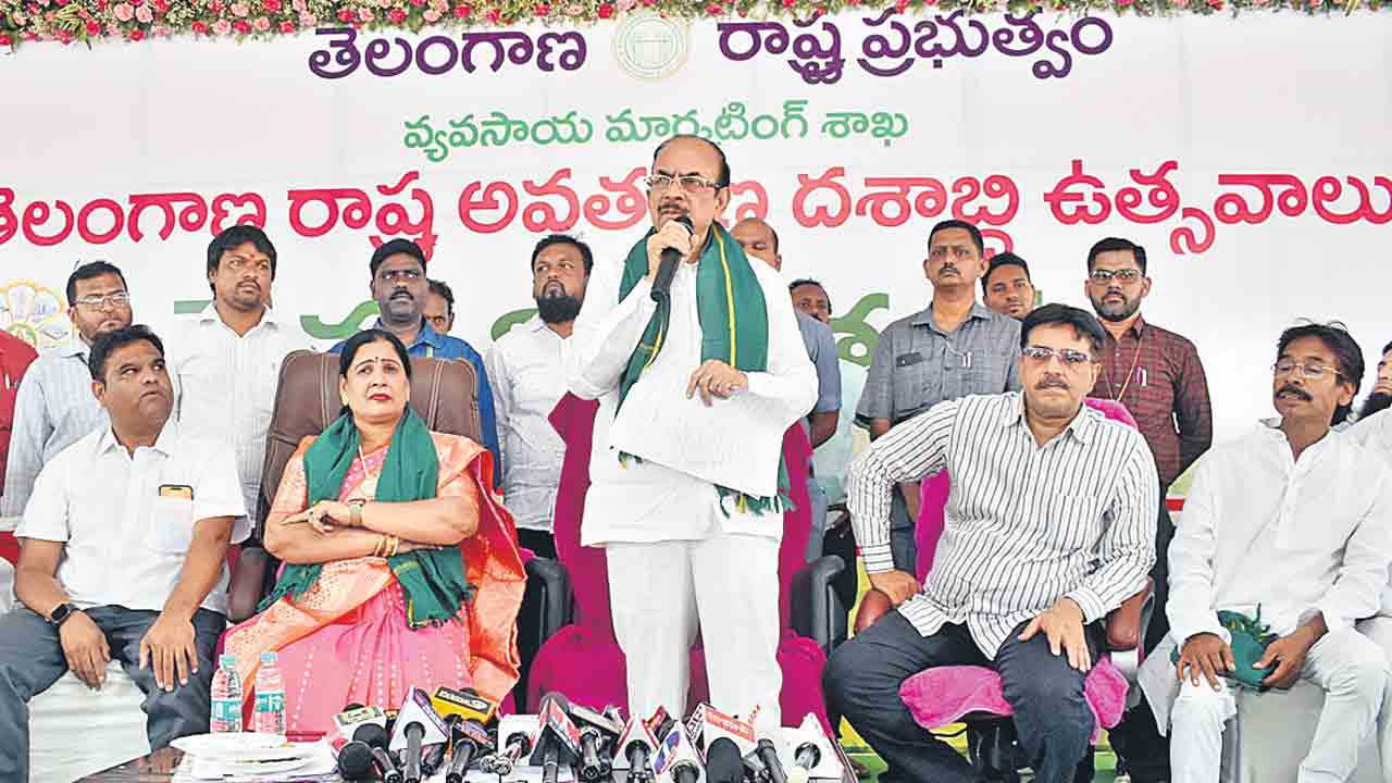 సీఎం కేసీఆర్‌ సారథ్యంలో..లాభసాటి వ్యవసాయం