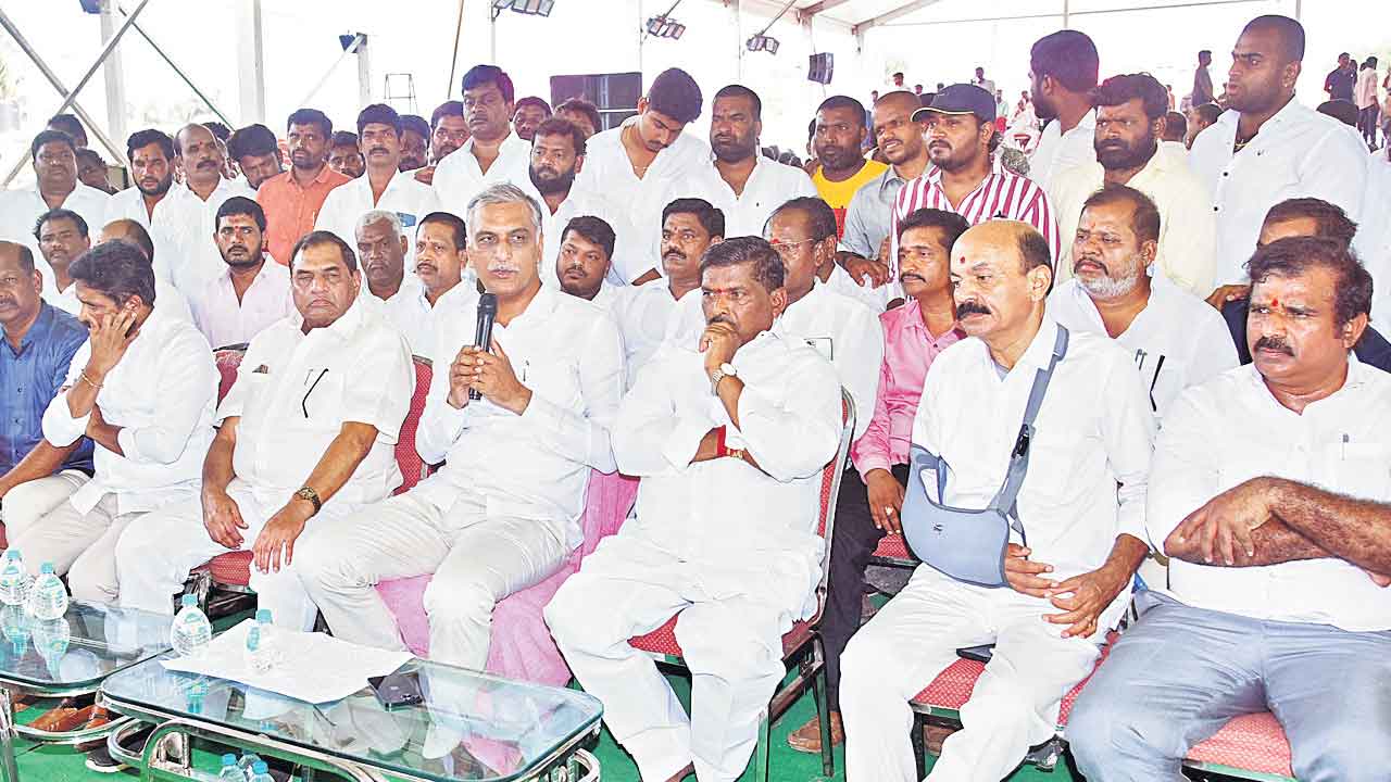 కాంగ్రెస్‌ తీరుతో అమరుల ఆత్మక్షోభ