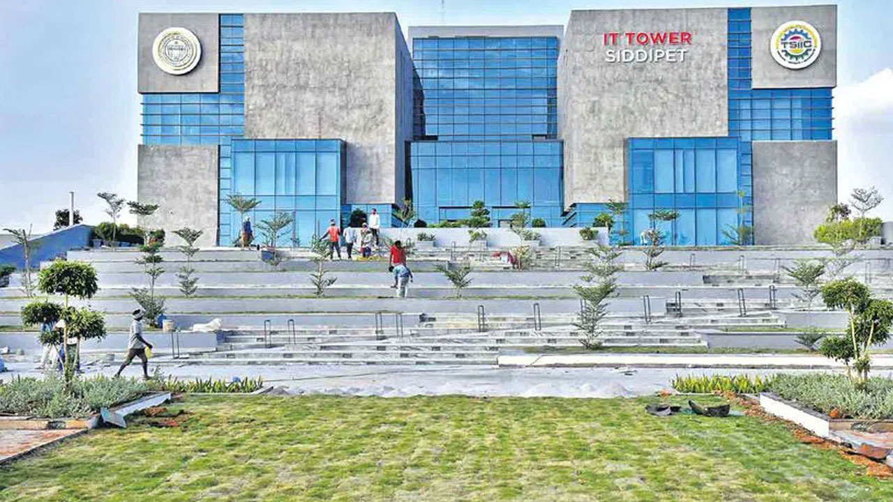 నేడు జిల్లాకు మంత్రుల రాక