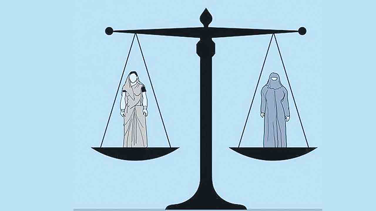 ప్రజల దృష్టి మరల్చేందుకే యూసీసీ