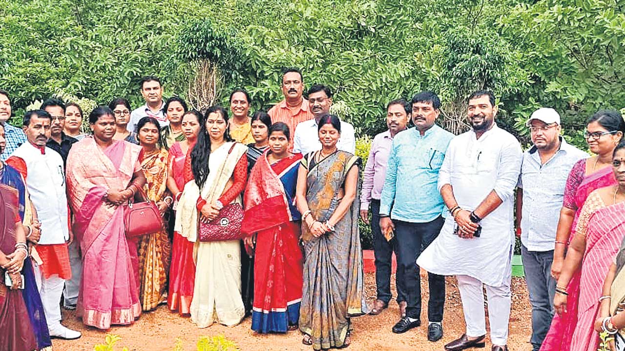 పల్లెల్లో పచ్చదనం, పరిశుభ్రత భేష్‌