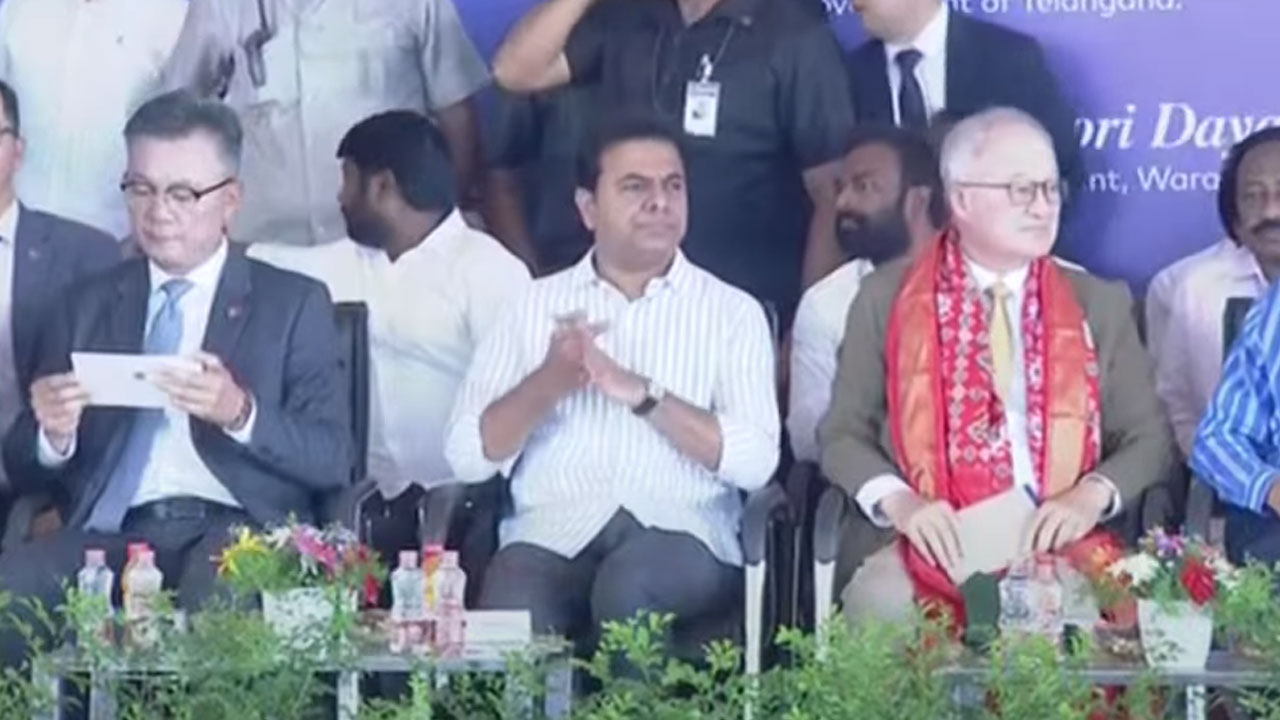 Minister KTR | కాకతీయ మెగా టెక్స్‌టైల్‌ పార్కులో యంగ్‌వన్‌ కంపెనీకి మంత్రి కేటీఆర్‌ శంకుస్థాపన