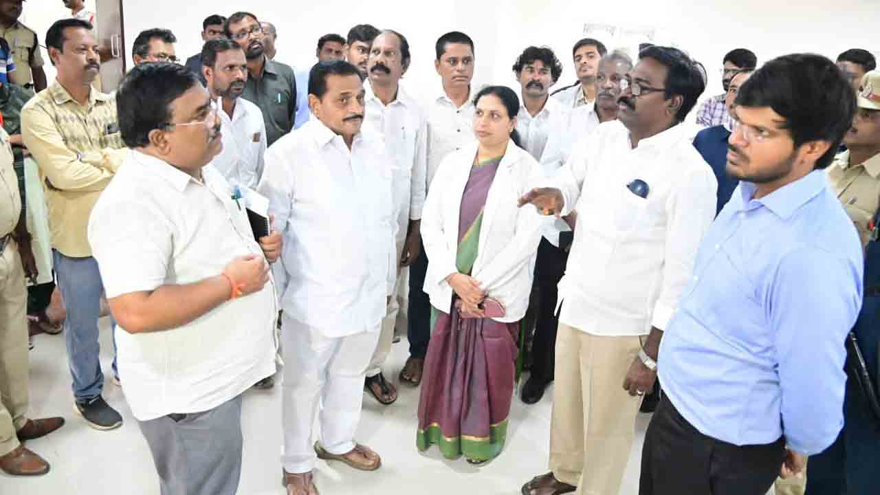 ఈ ఏడాది నుంచే వైద్య కళాశాల తరగతులు