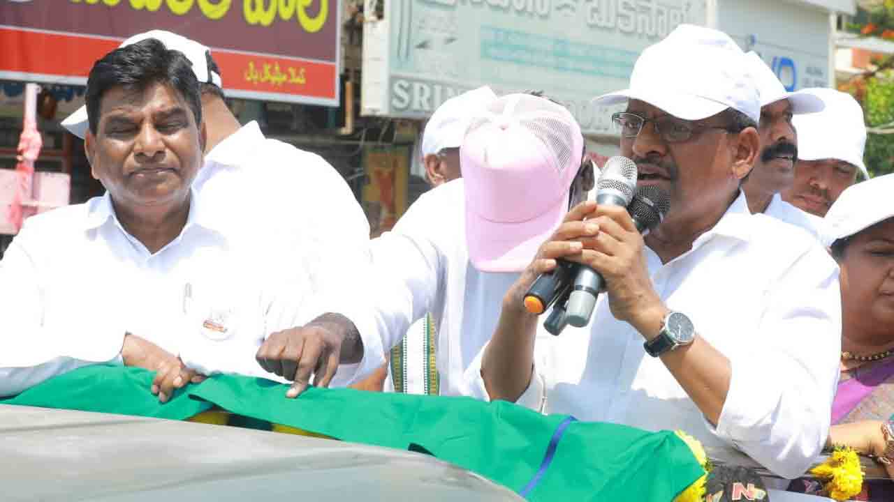 శాంతిభద్రతలకు ప్రాధాన్యం