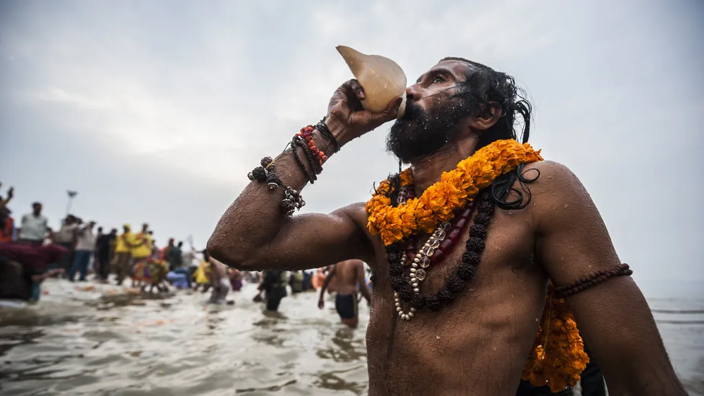 Special Trains | ప్రయాగ్‌రాజ్‌ మహాకుంభ మేళాకు 800 స్పెషల్‌ ట్రైన్స్‌ను నడుపనున్న రైల్వే..!