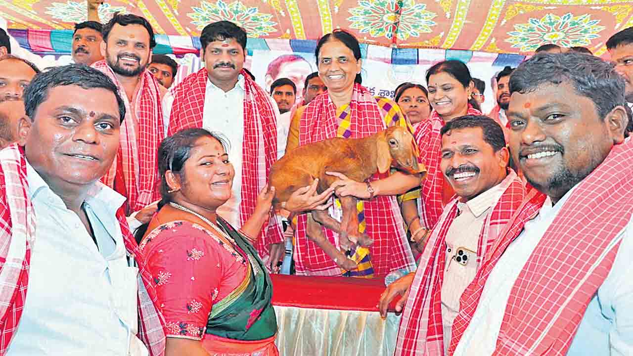 Minister Sabitha Indra Redd