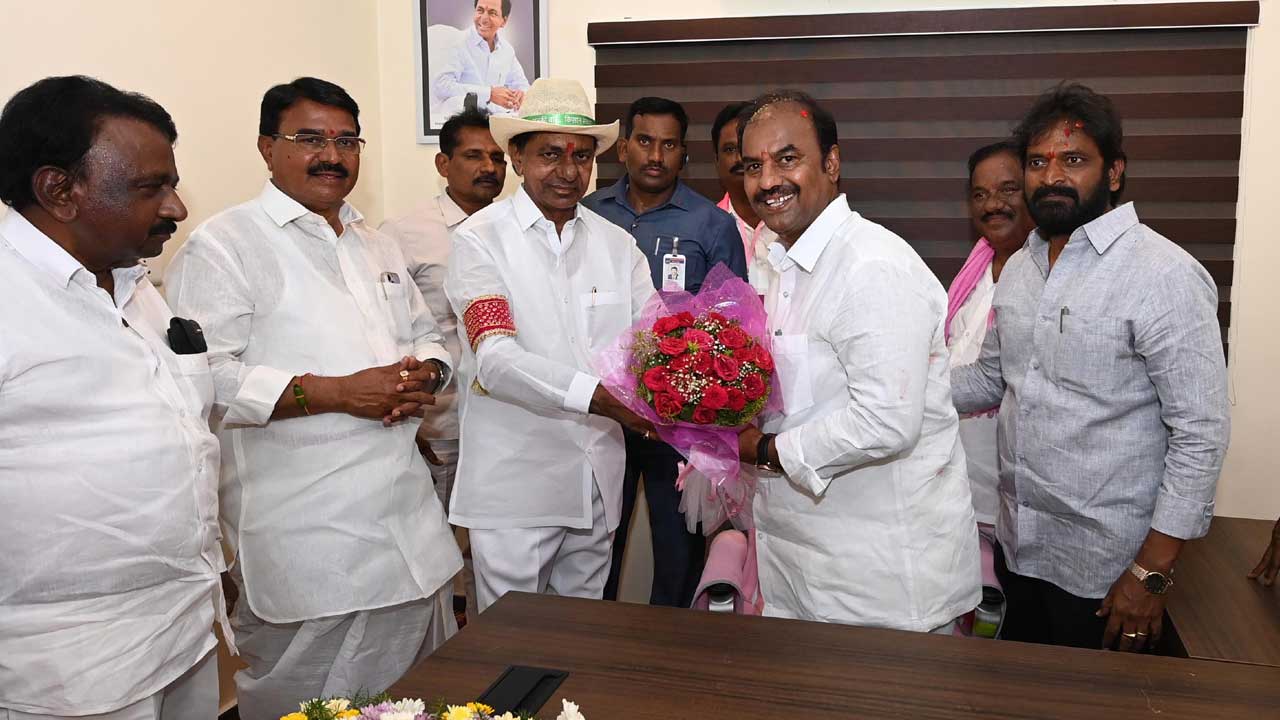 Mla Bandla Krishnamohan Red