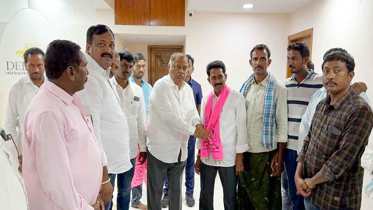 ప్రజలు కేసీఆర్‌ నాయకత్వాన్ని కోరుకుంటున్నారు