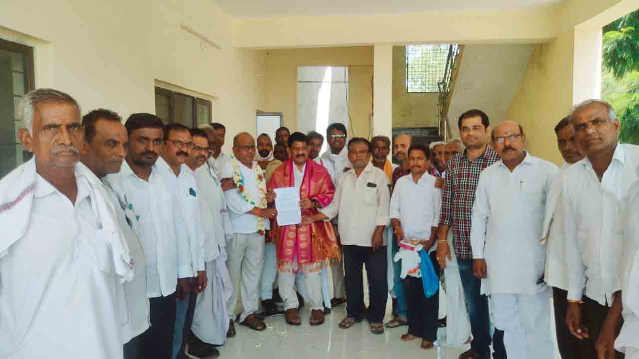 అన్ని వర్గాల అభ్యున్నతికి కృషి