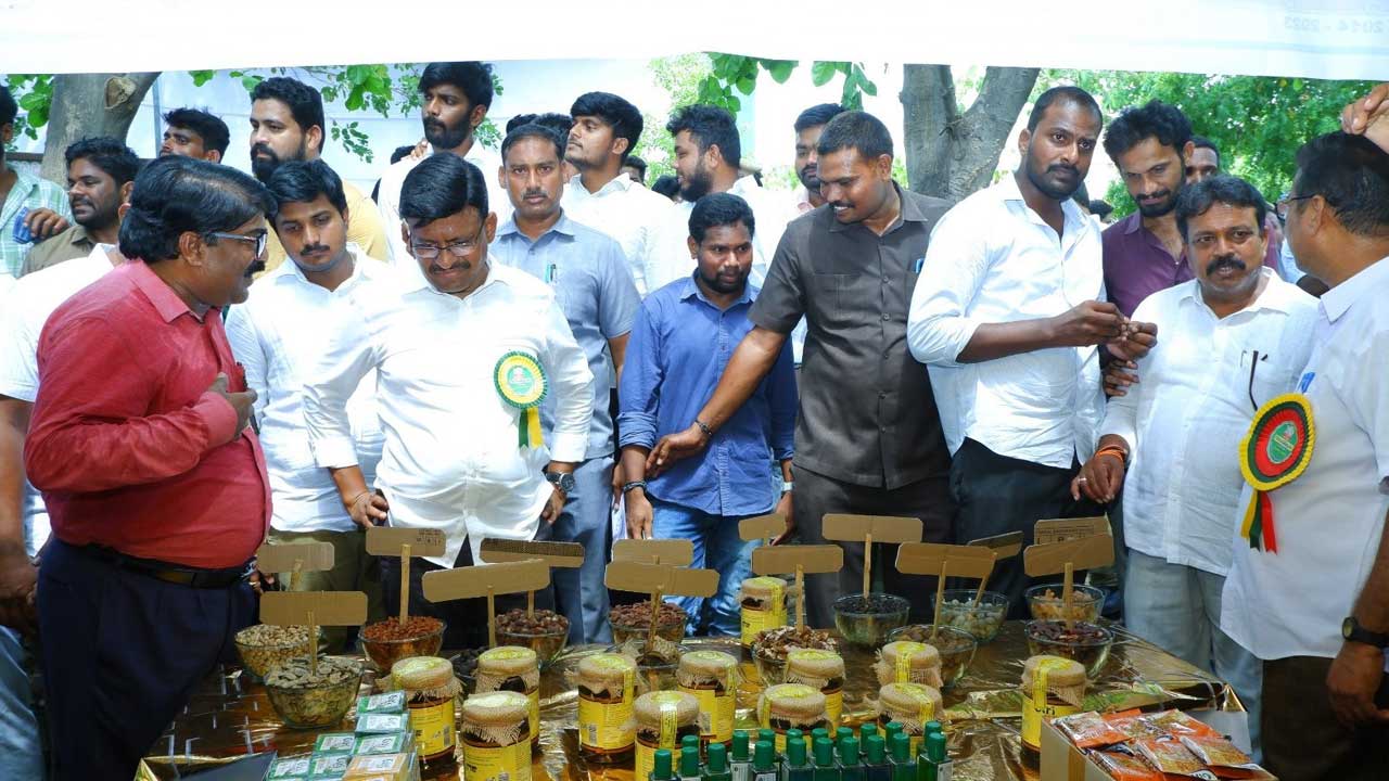 పాలనా సంస్కరణలు అద్భుతం