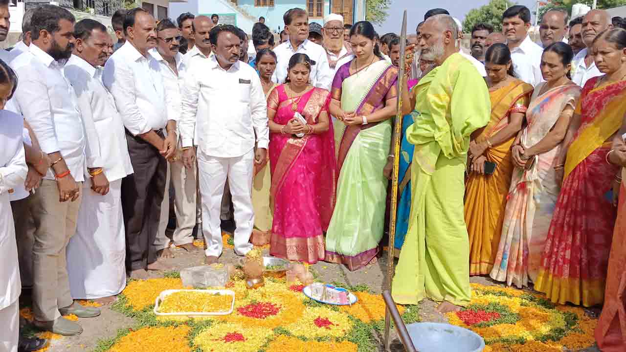 కార్పొరేట్‌ విద్య అందించడమే లక్ష్యం