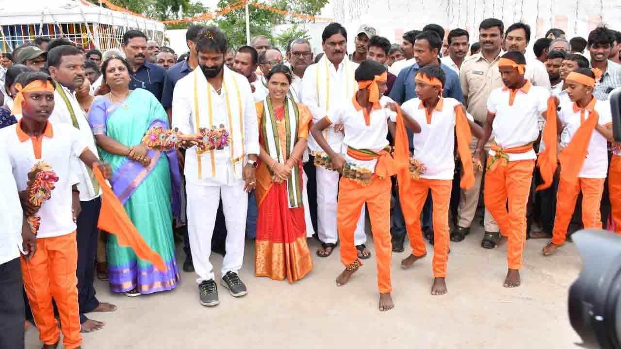 పండుగలను ప్రశాంతంగా నిర్వహించాలి