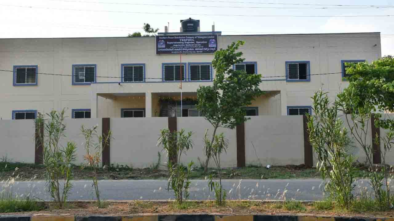 నిరంతర వెలుగులు