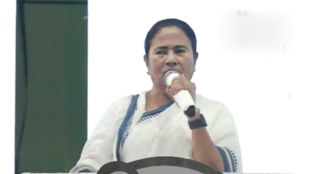 West Bengal CM | బీజేపీలో చాలామంది దొంగలు, గూండాలే: బెంగాల్‌ సీఎం మమతాబెనర్జీ