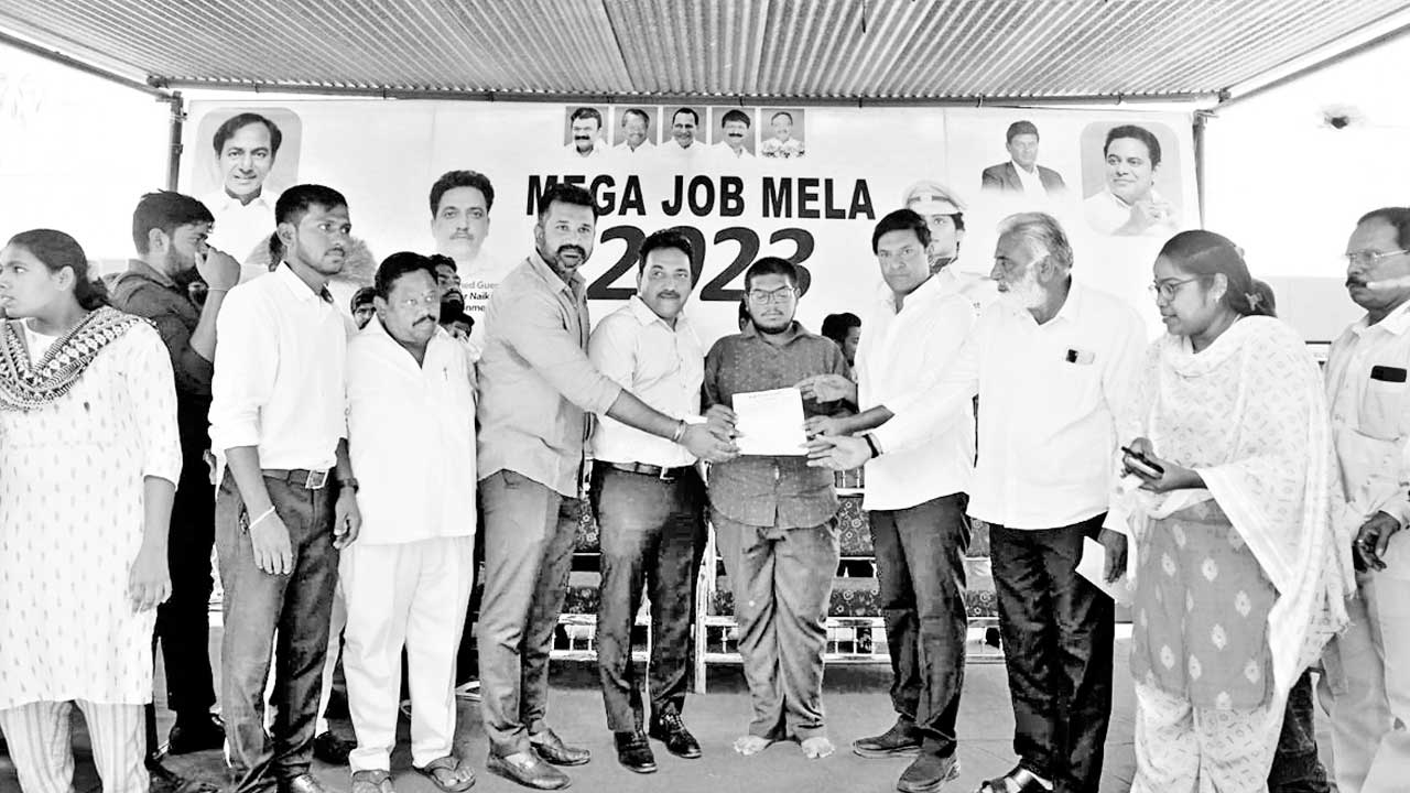 102 కంపెనీలు.. 419 ఉద్యోగాలు..