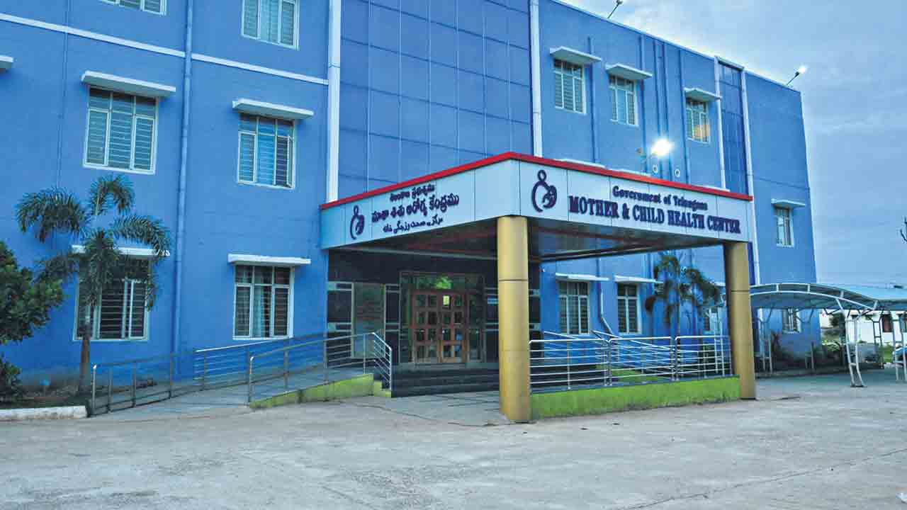 సంగారెడ్డిలో మెడికల్‌ కాలేజీ, నర్సింగ్‌ కాలేజీ ఏర్పాటు