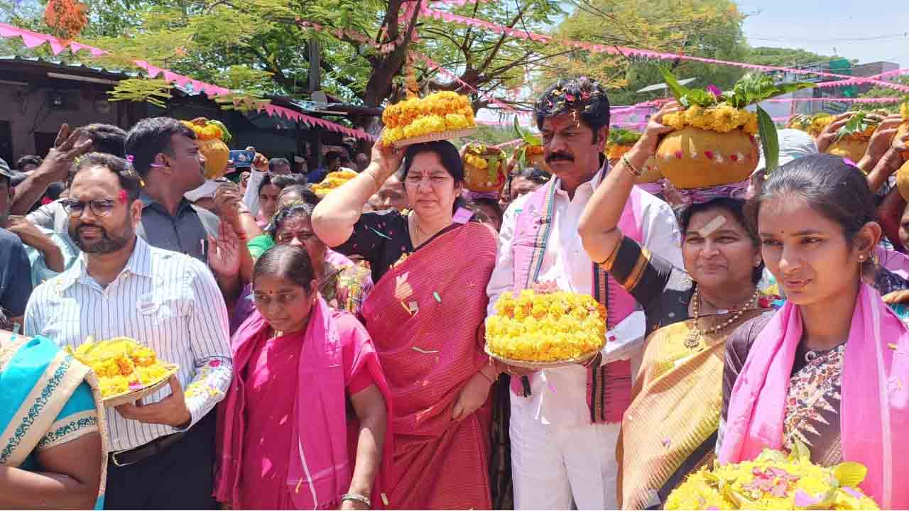 Minister Satyavati Rathod | ఆడబిడ్డల సంక్షేమానికి అత్యంత ప్రాధాన్యత : మంత్రి సత్యవతి రాథోడ్‌