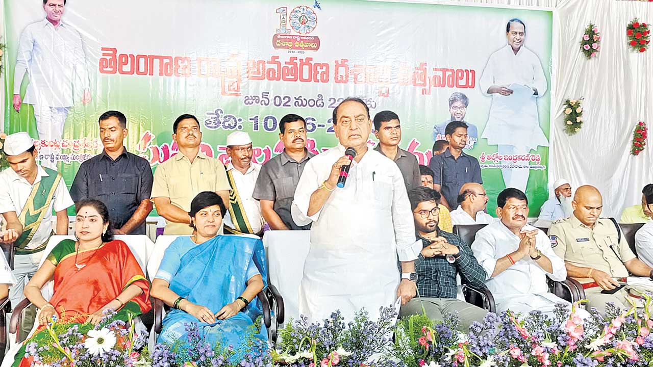 స్వరాష్ట్రంలోనే సుపరిపాలన