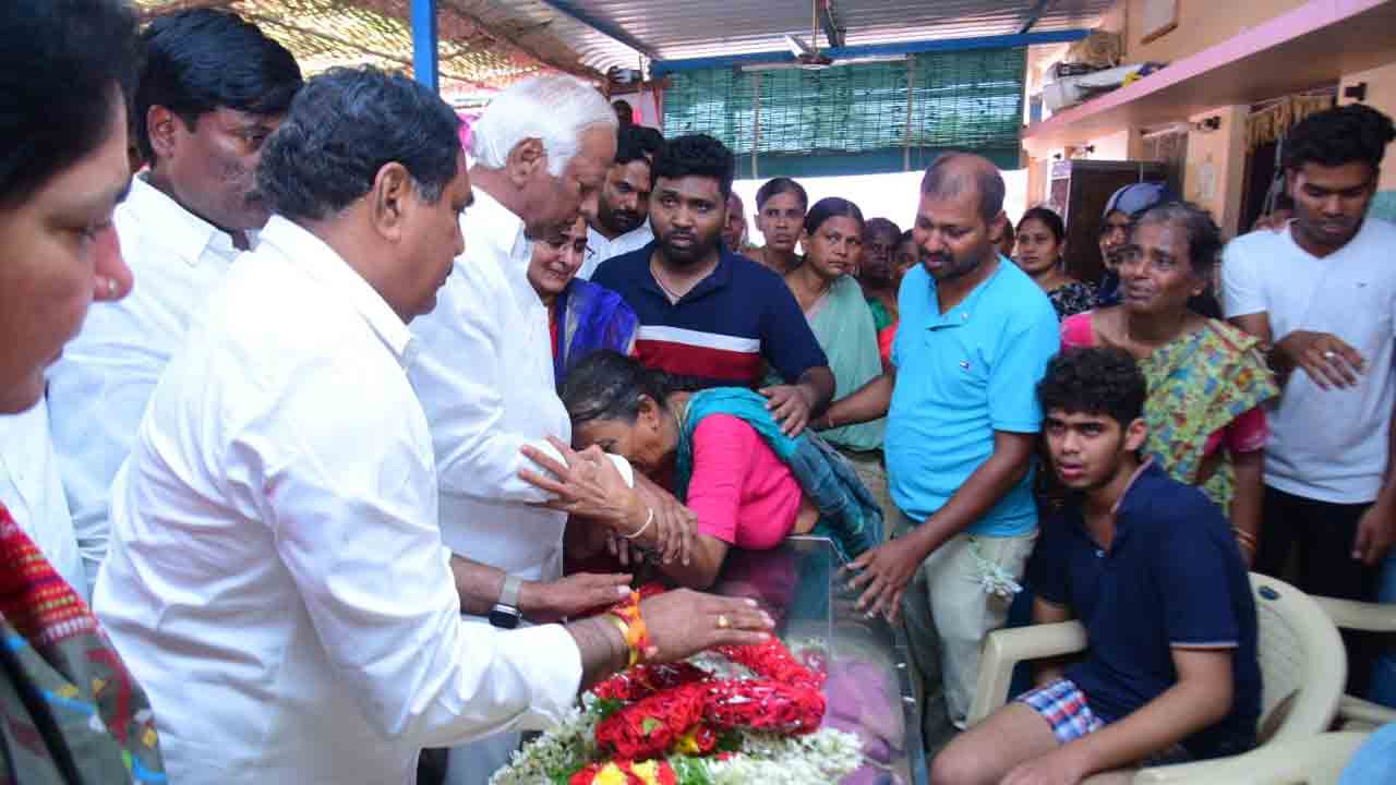 Kusuma Jagadish | కుసుమ జగదీష్ హఠాన్మరణంపై మంత్రుల సంతాపం