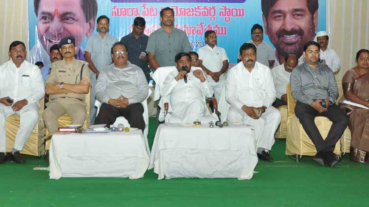 దశాబ్ది ఉత్సవాలు చిరస్థాయిగా నిలువాలి