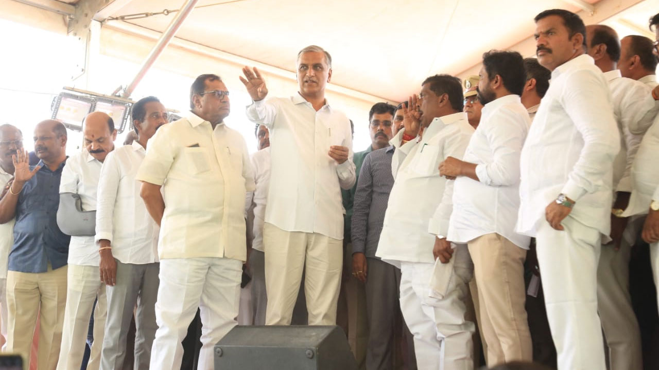 CM KCR | ఆసియాలోనే పెద్ద డబుల్‌ బెడ్రూం ఇండ్ల సముదాయానికి రేపు సీఎం కేసీఆర్‌ ప్రారంభోత్సవం : మంత్రి హరీశ్‌రావు