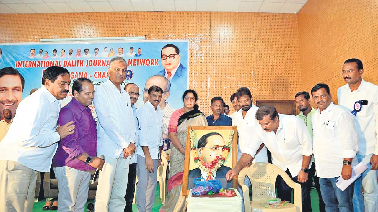 దళితబంధు ఒక విప్లవం