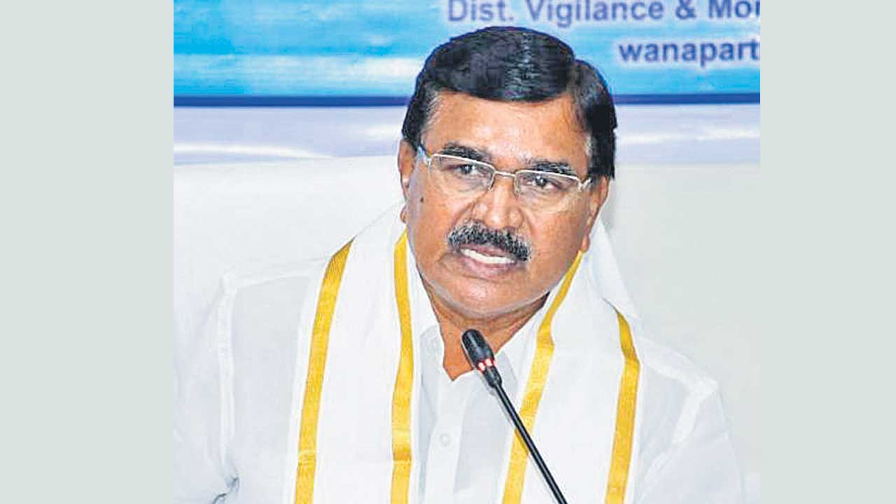 స్వల్పకాలిక వరి రకాలనే సాగు చేయాలి