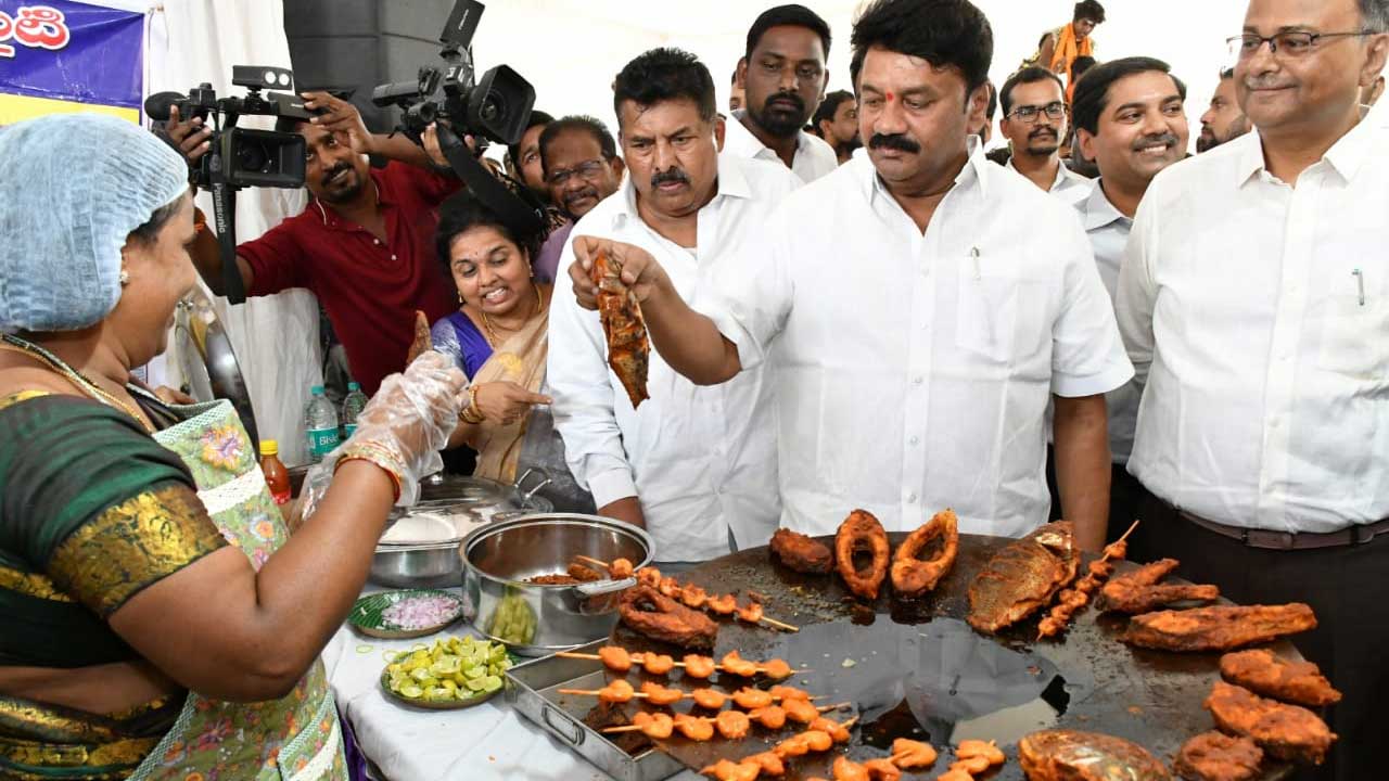 Fish Food Festival | రండి వంటకాలు రుచి చూడండి..! నగర వాసులకు మంత్రి తలసాని పిలుపు