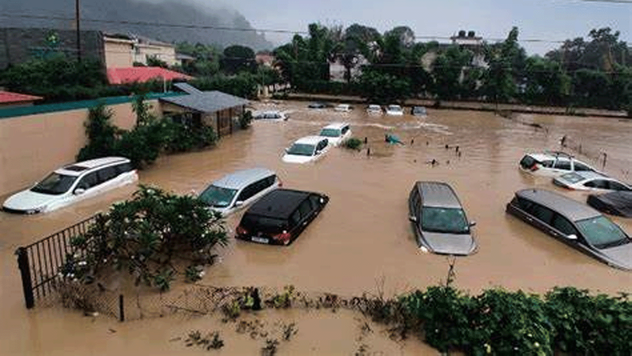 Nepal Floods | నేపాల్ లో వరద బీభత్సం.. 5 మంది మృతి.. 28 మంది గల్లంతు