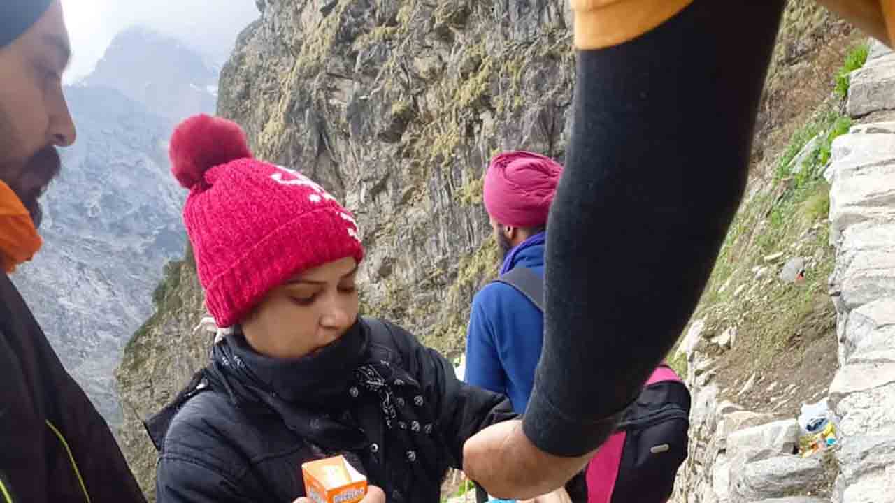 Cool Drink | కోట్లు దోచిన దొంగలను పట్టించిన ఫ్రీ డ్రింక్‌