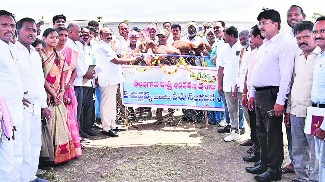 అపర భగీరథుడు సీఎం కేసీఆర్‌