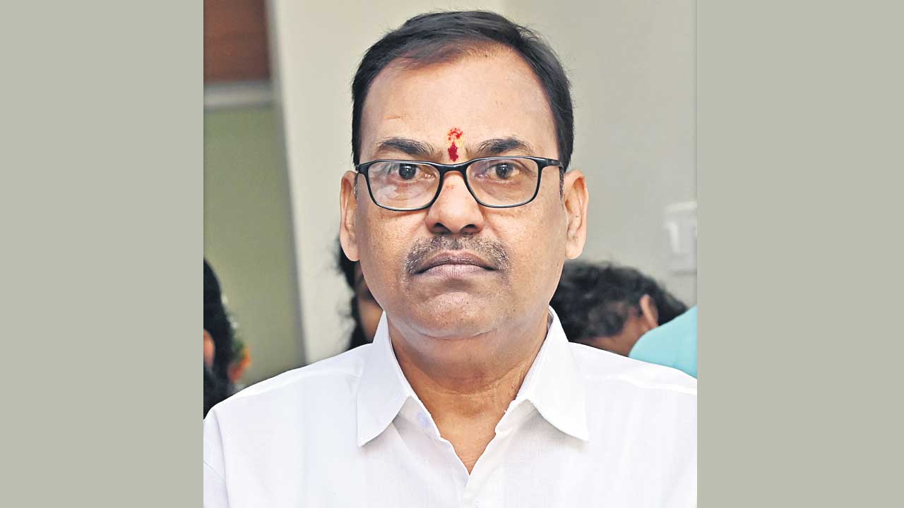 మత్స్యకారుల సంక్షేమానికి సర్కార్‌ కృషి