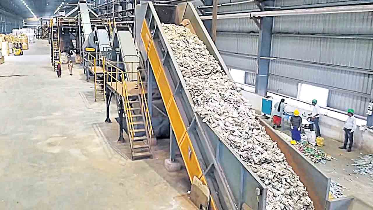 ప్లాస్టిక్‌క్రష్‌ ఫ్యాక్టరీ