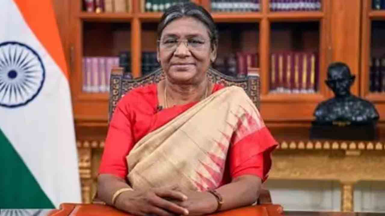 నేడు హైదరాబాద్‌కు రాష్ట్రపతి ద్రౌపతి ముర్ము