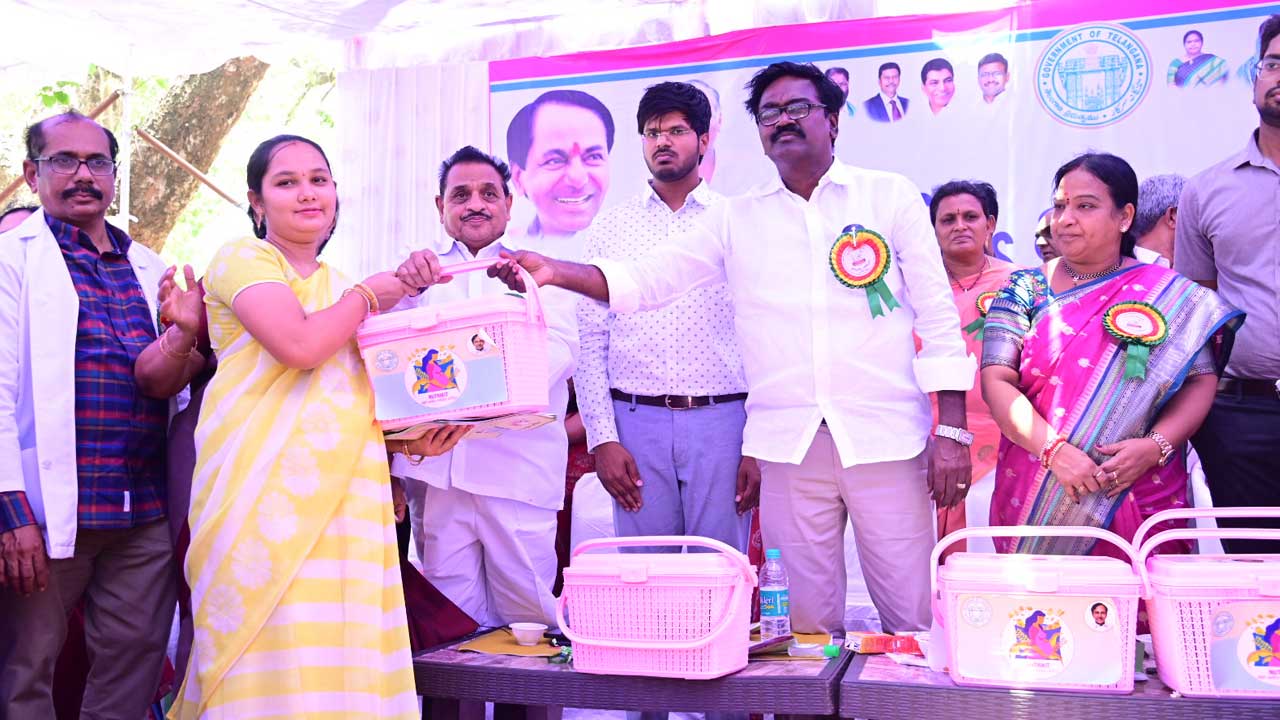 సర్కారు దవాఖానల్లో కార్పొరేట్ వైద్యం