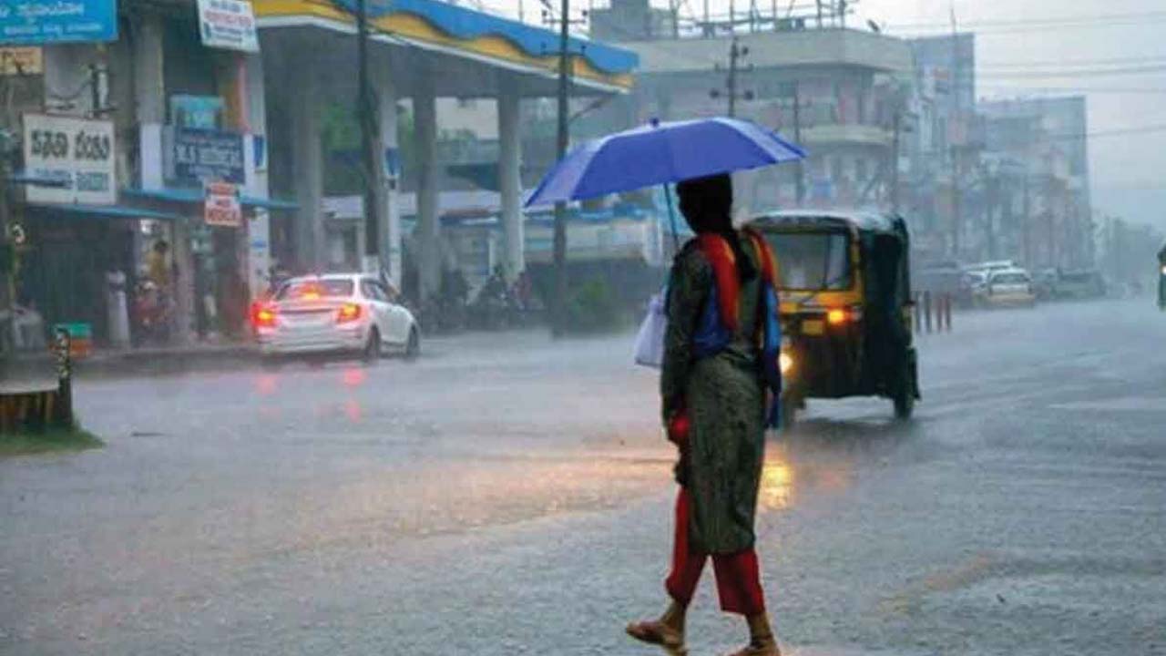 Rain Alert | హైదరాబాద్‌లో పలుచోట్ల వర్షం.. ఈదురుగాలులు..!