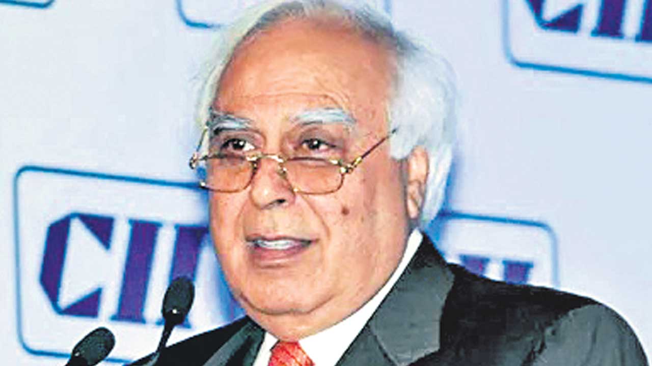 విపక్షాల ఐక్యతతో బీజేపీకి ఓటమి తప్పదు: సిబల్‌