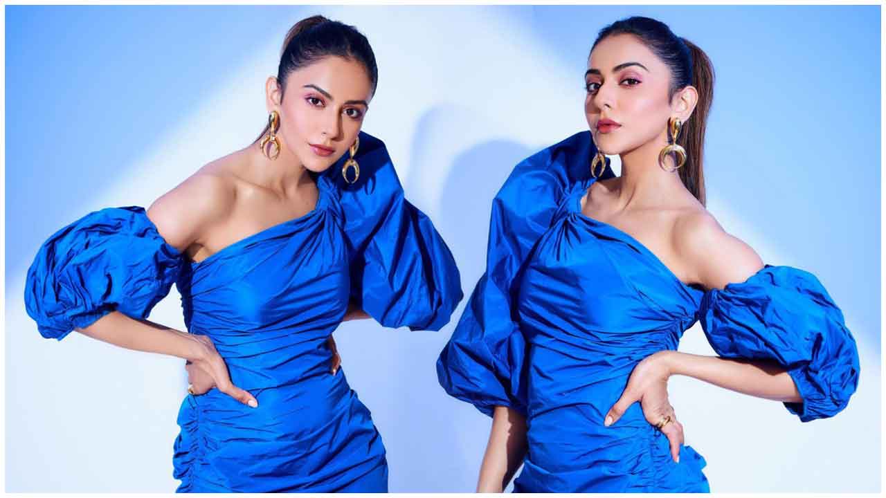 Rakul Preet Singh | చిట్టిపొట్టి దుస్తుల్లో దిమాక్ ఖరాబ్ చేస్తున్న రకుల్‌ ప్రీత్‌ సింగ్..